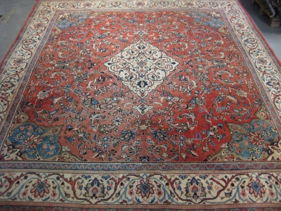 Persian Mahal carpet size 3.66m x 3.34m